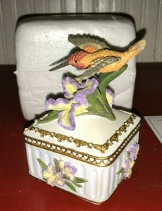 Heritage House Hummingbird Sing A Song Yesterday Music Box - Picture 1 of 10