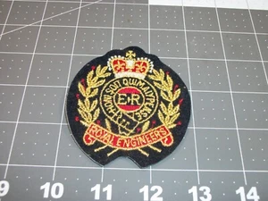 Royal Engineers ER Red Crown Gold Leaves Sew/Iron OnP atch - Picture 1 of 2