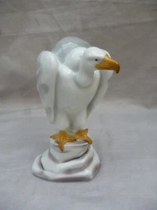 Ilse Pimienta Gotha Art Nouveau figura rara buitre sentado en roca - Imagen 1 de 13