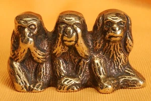 Escultura tres monos sabios. Posible Peethoe. S.XX Sculpture three wise monkeys. - Picture 1 of 8