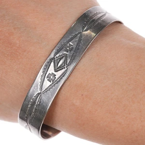 6,5" um 1940 Navajo Silber stark gestempelt Manschette Armband Donnervögel - Bild 1 von 8