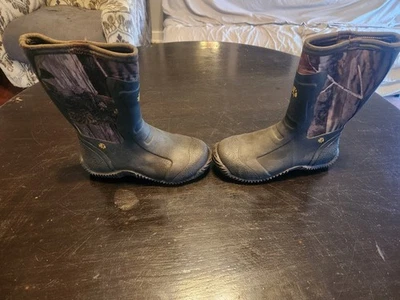 Lacrosse Alpha Mudlite 9inch Camo Boots. Next G-1.  YOUTH Size 4 - Image 1 of 4