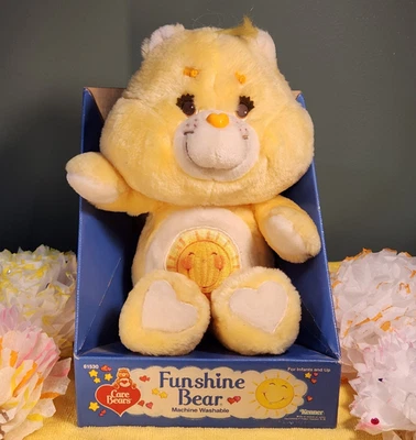 Vintage 1984 Kenner Funshine Care Bear NOS 61530 - Image 1 of 4