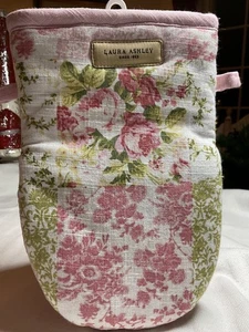 LAURA ASHLEY MINI OFENHANDSCHUHE (2) AILYN ROSE PATCHWORK 100 % BAUMWOLLE NEU MIT ETIKETT - Bild 1 von 2