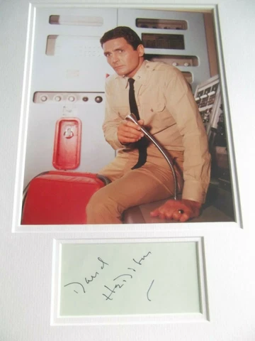 Voyage To The Bottom Of The Sea DAVID HEDISON hand signed mount Cover