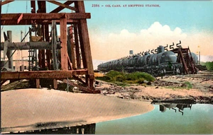 Coches de aceite de postal en la estación de envío de California divididos sin publicar - Imagen 1 de 2