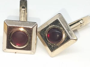 Vintage Swank Cufflinks Red Ruby Glass Stones Square Gold Tone Men's Fashion - Picture 1 of 7