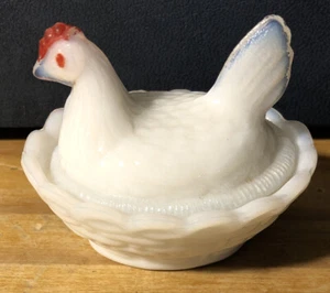 Westmoreland Nesting Hen Chick on Nest 2.5" Salt Dip Cellar HAND PAINTED - Picture 1 of 10