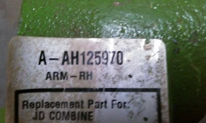 JOHN DEERE, A&I AH125970 RIGHT SIDE SHAKER ARM - Picture 1 of 2