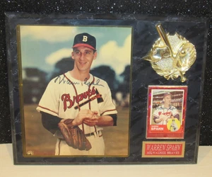 Warren Spahn signed 8x10, and Card on wood plaque Milwaukee Braves - Foto 1 di 7