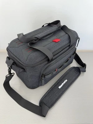GREAT CONDITION - Manfrotto Pro Light Cineloader Bag, Small, Black - Image 1 of 4
