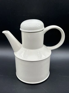 WEDGWOOD MIDWINTER Stonehenge cafetera/tetera blanca con tapa 8" - Imagen 1 de 6