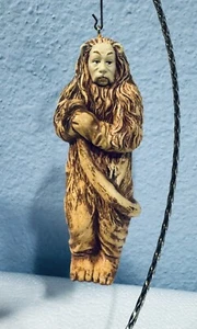 Hallmark Keepsake Ornament The Cobarde Lion Wizard of Oz Collection 1994 - Imagen 1 de 5