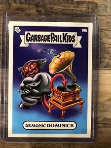 2022 Topps Garbage Seil bambini ""Oh l'orribile"" DEMONIC DOMINICK 10b" - Foto 1 di 2