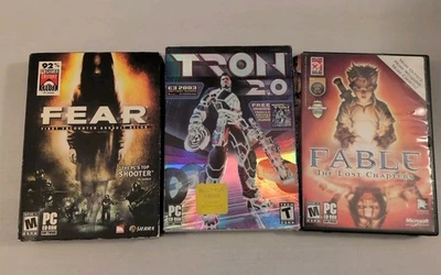 F.E.A.R.: First Encounter Assault Recon PC Game Lot & Tron 2 & Fable Fast Ship - Image 1 of 4