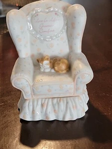 Home Comforts Cat In A Chair Music Box Working Great Loves Great Comfort A01204 - Picture 1 of 13