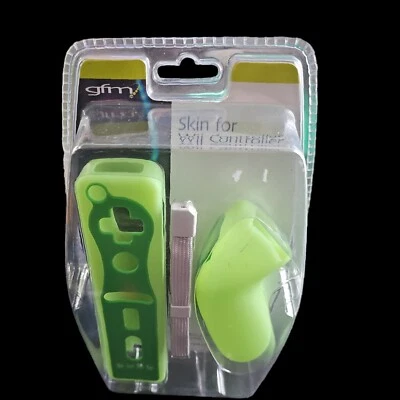 GFM Controller Skin for Wii Remote and Nunchuk - GREEN  (Brand New Sealed) - Image 1 of 2