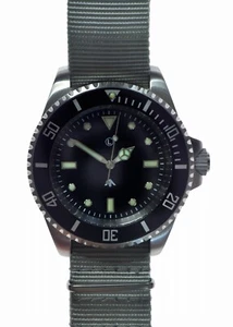 MWC 300m / 1000ft Water Resistant Military Divers Watch (Hybrid)  with Luminova - Picture 1 of 5