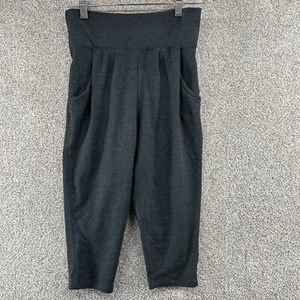 NWT Nike Women's Pants Size Small Black Capri Jeggings Mid Rise - Picture 1 of 13