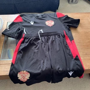 Macron Draw String Shorts medium and Matching top - Picture 1 of 11