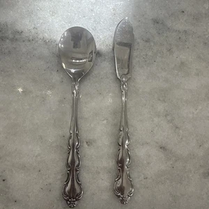 Cuchillo de mantequilla con cuchara de azúcar Riviera RIFRIF10 borde de desplazamiento de acero inoxidable - Imagen 1 de 3
