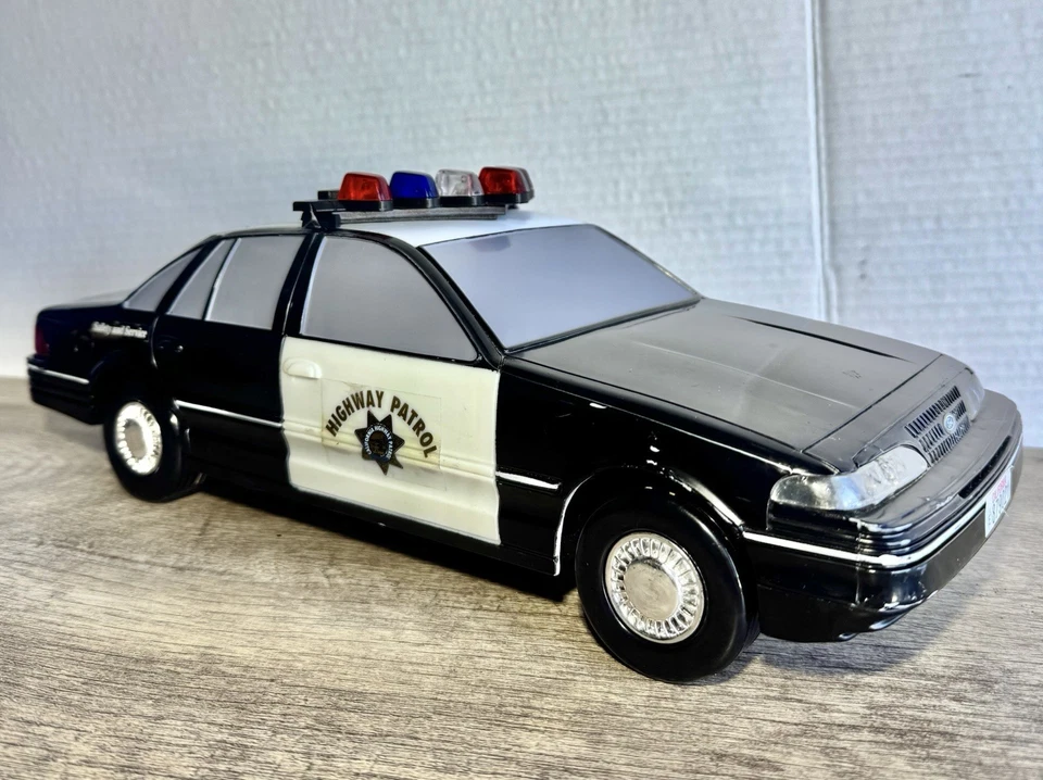 Carro de patrulha rodoviária Funrise 1994 #117 super raro com luzes e som testados 14"" - Imagem 1 de 4