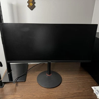 Acer Nitro 34" Ultrawide - 1440P - 144HZ - XV340CK - Bild 1 von 4