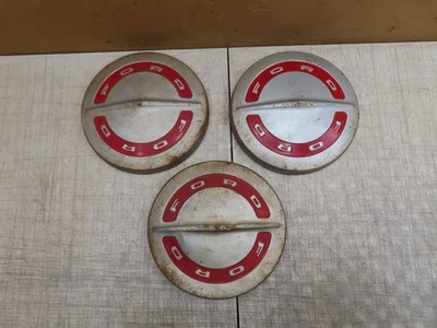 (3) VTG 1964-66 FORD TRUCK F-100/F-150/ECONOLINE DOG DISH HUBCAP CENTER CAP 10.5 - Image 1 of 4