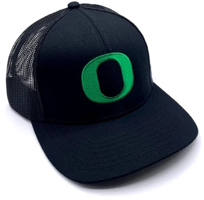 C5 SPORTS Oregon Ducks Classic Mesh Trucker MVP Hat Black/Green Adjustable