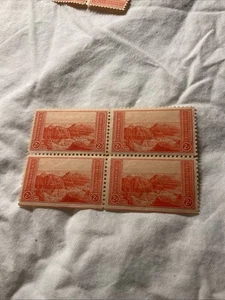 US-(-1934-)Scott # 741-National Parks-2c. Block of 4 Stamps -MNH #11 - Picture 1 of 2