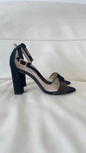 Clarks Block Heel Suede Black/Gold Design Sandals Size 5.5 Cushion Insole - Imagen 1 de 7