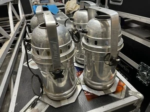 Par 64 Fixtures w/ 1000w - Lamp LOT OF 4 x 1K w/ Edison Plug 120 Volt - Picture 1 of 5