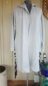 CHAQUETA MUJER CON CAPUCHA LARGA LT.GRIS/NEGRO NUEVA DEX CORDONES EN BOLSILLOS LATERALES 2X2 - Imagen 1 de 11