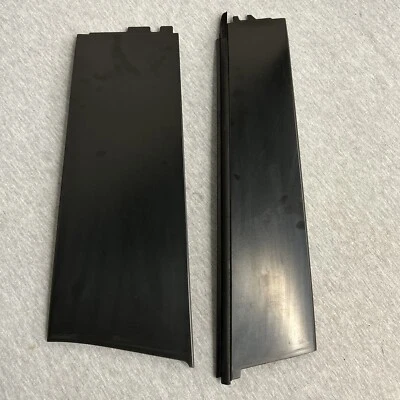 Par de molduras verticales traseras para puerta corredera trasera izquierda Honda Odyssey 2011-2013 Foto 1 de 4