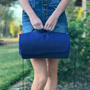 PICKNICK OUTDOOR SPORTSTADION REISEDECKE - ROLLBAR MIT TRAGEGURT - 5 FARBEN - Bild 1 von 29