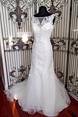 1006W  MOONLIGHT 6316 IVORY SZ 10 $1197 LACE TULLE WEDDING GOWN DRESS - Image 1 of 4
