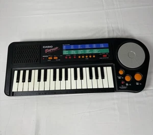 Casio Keyboard RAPMAN RAP-1 mit Voice Effector Hip Hop Scratch Pad getestet - Bild 1 von 14