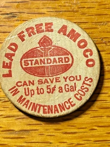 VINTAGE WOODEN NICKEL  STANDARD OIL AMOCO SAVE YOU UP TO 5 CENTS A GALLON - Picture 1 of 3