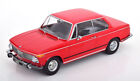 KK181072 BMW 1602 1. Seria 1971 w kolorze czerwonym vintage i stylowy przedmiot kolekcjonerski