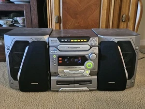 PANASONIC SA-AK47 5-CD Disc Changer / Dual Cassette / Radio Tuner FULLY TESTED - Picture 1 of 12