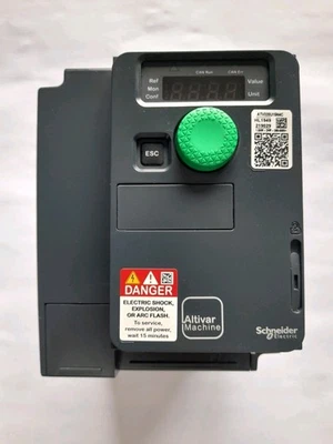 Altivar Machine - variateur - 1,5kW - 380/500V tri - compact - CEM - IP20... - Photo 1/3