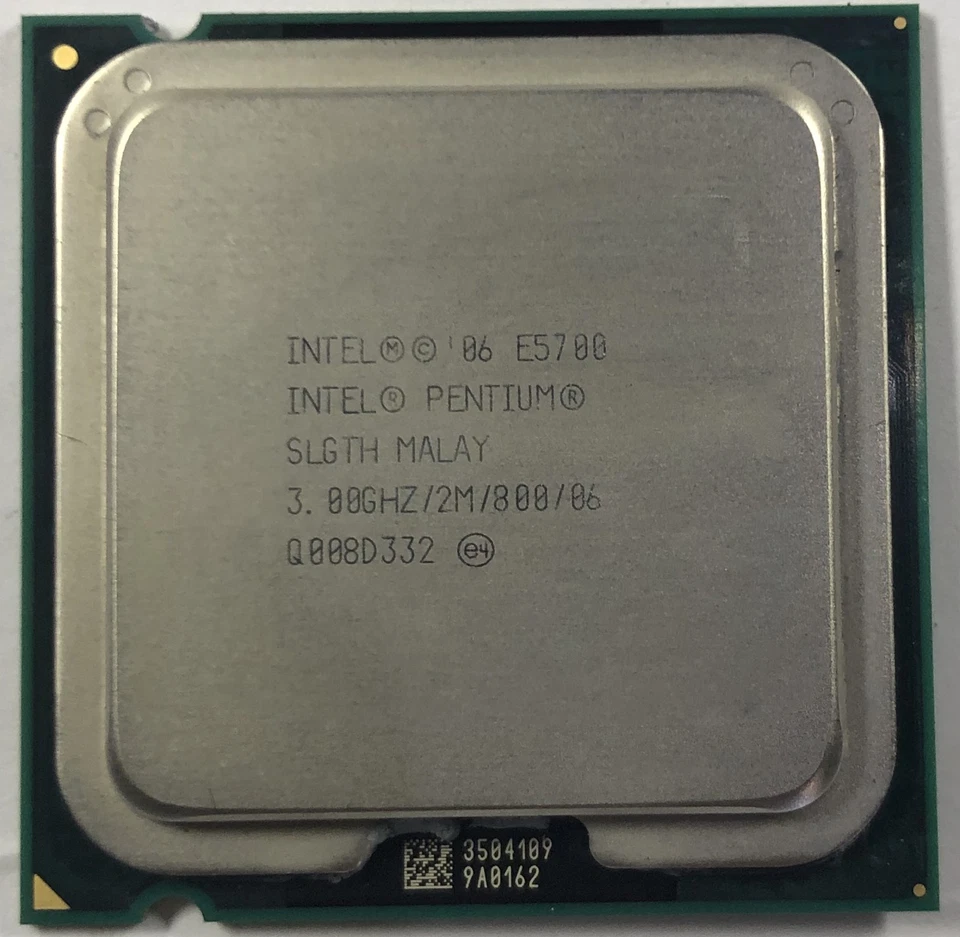 Intel Pentium E5700 Dual Core Desktop CPU Processor- SLGTH - Image 1 of 1