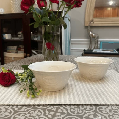 Belleek Ireland Classic Claddagh Cereal Bowl Blanco 2 Piezas Ligero Foto 1 de 4