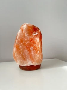 LAMPARA DE SAL DEL HIMALAYA DE 2 A 3 kg + PORTAVELAS Homologados - Imagen 1 de 8