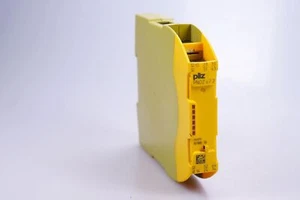 Pilz Pnoz S7.2 C 751177 Pnozsigma Contact Expansion (Plug Missing) - Picture 1 of 3