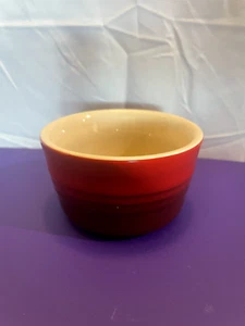 Le Creuset Red Ombre Stoneware Ramekin Baking Custard Creme Brulee 4 oz (1004) - Picture 1 of 3