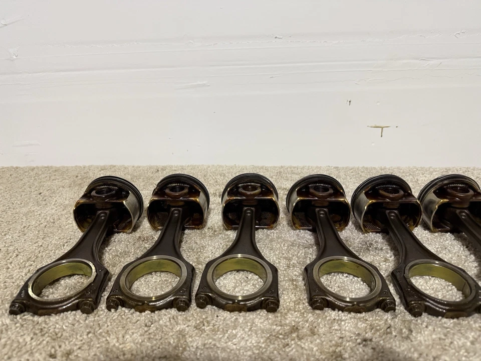 Juego de 6 pistones de motor 11-16UDI sq5 3,0 L con bielas Foto 1 de 4