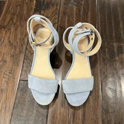 Sandalias Coach Serena plataforma gamuza hebilla en CCoach Foto 1 de 4