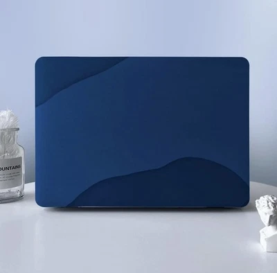 Estuche rígido protector para computadora portátil Macbook Pro arte abstracto azul medianoche de 14 pulgadas Foto 1 de 4