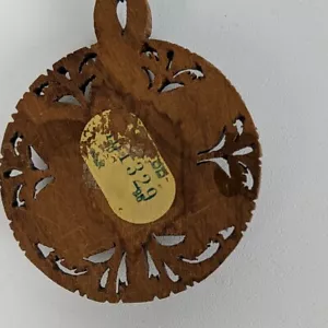 Vintage Hand Carved Wood Pendant Necklace Wooden Bethlehem Jewelry Floral  - Picture 1 of 4